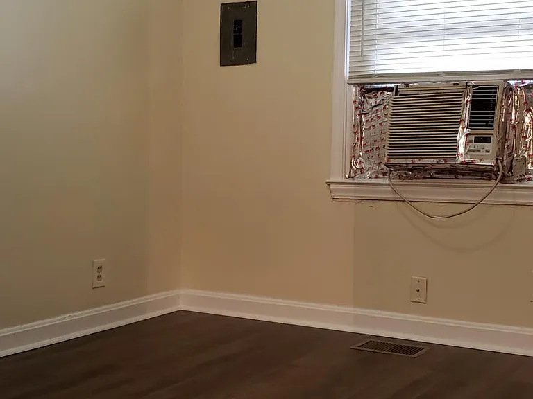 100 Crestway Cir #1 — Photo 14