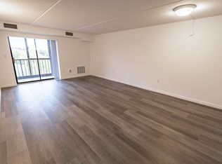 100 High St APT 802, Medford, MA 02155