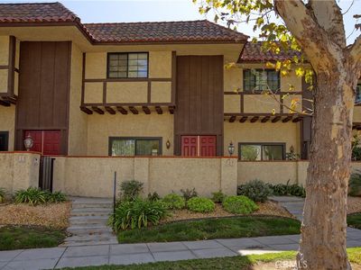 400 W Riverside Dr Unit 2, Burbank, CA, 91506