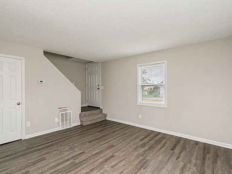 (ACH Cis) McMillan St (Units 1 - 6) - 2518 — Photo 6