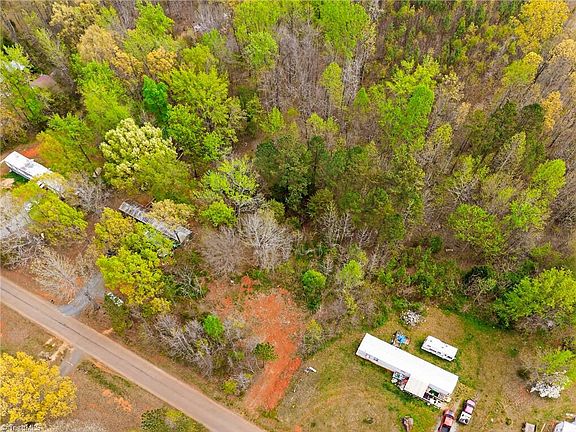 3rd image of 259 Cabin Creek Dr