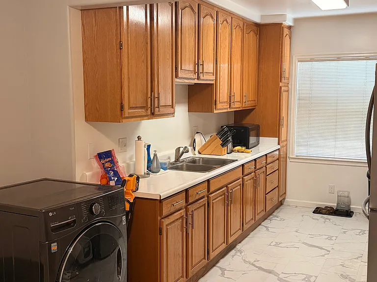 1017 El Camino Real #7 — Photo 16