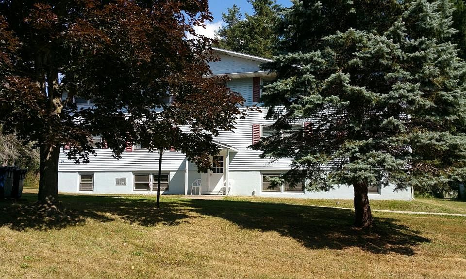 2nd image of 34 Wayne St APT B3