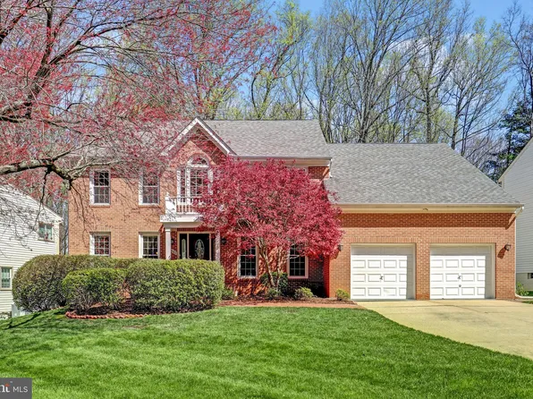 9682 Britford Dr, Burke, VA 22015