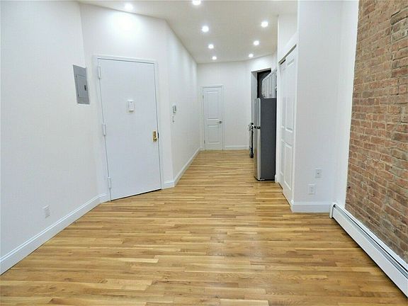 5th image of 1742 1st Ave APT 2B