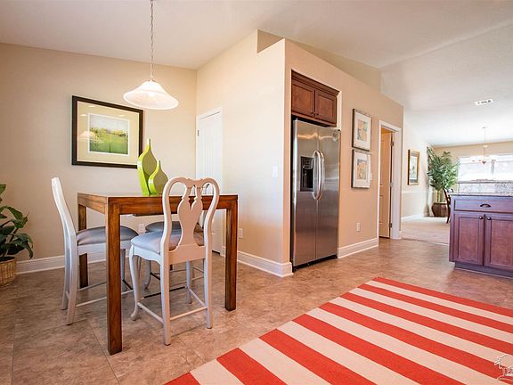 5th image of 12139 Emerald Heights Ln #14B