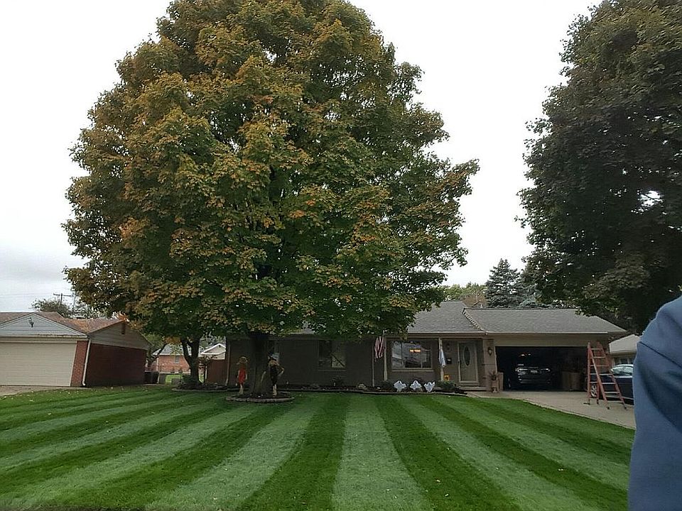 1st image of 46123 Sterritt St