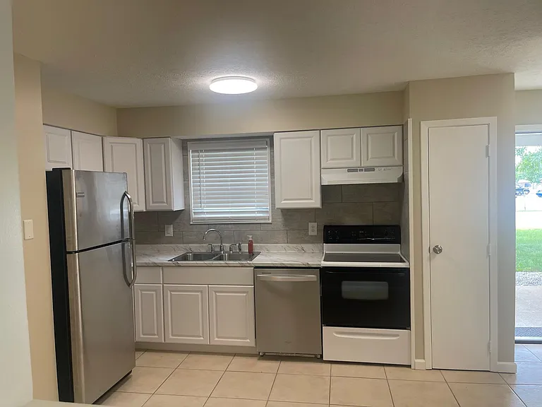 8364 Washington Village Dr #1 — Photo 5