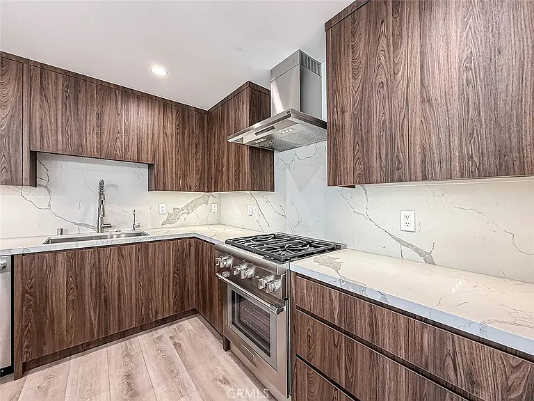 22921 Dolorosa St — Photo 22
