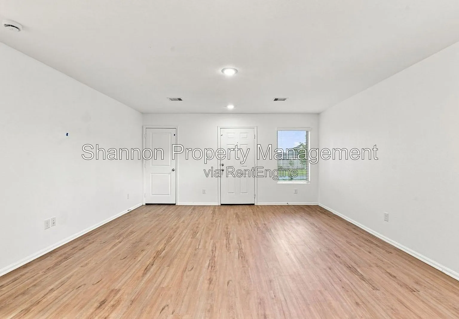 3 bed, 2.0 bath, 1470 sqft, $1,995 — Photo 3
