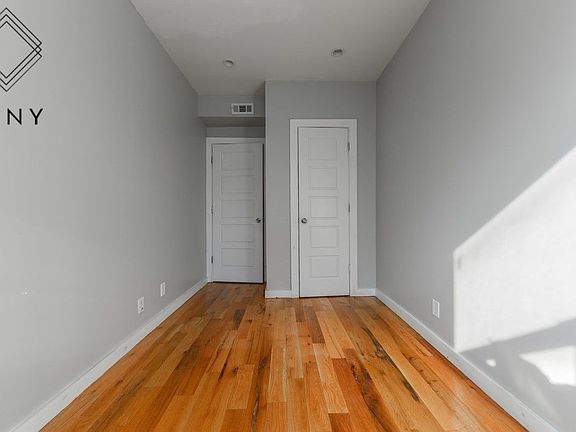 5th image of 1347 De Kalb Ave #F2