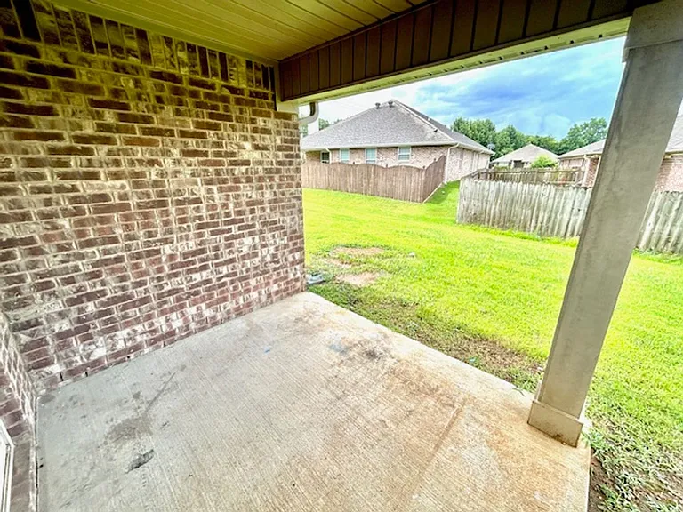 1089 Burwell Rd — Photo 42