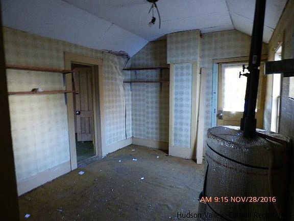 4th image of 127 Kaaterskill Avenue