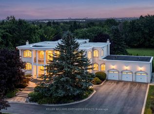7 Deer Run Ct, Richmond Hill, ON L4E3M1