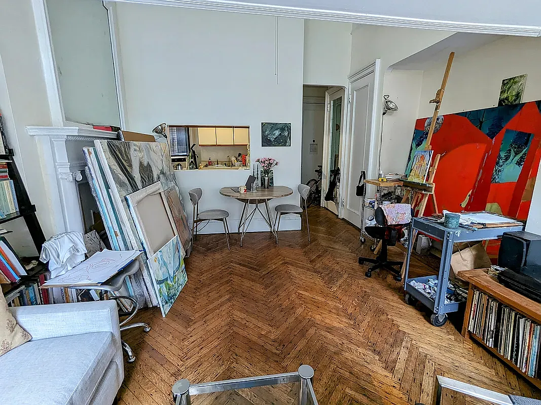 294 Riverside Drive — Photo 4