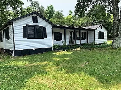 2802 Filbert Hwy Photo 1