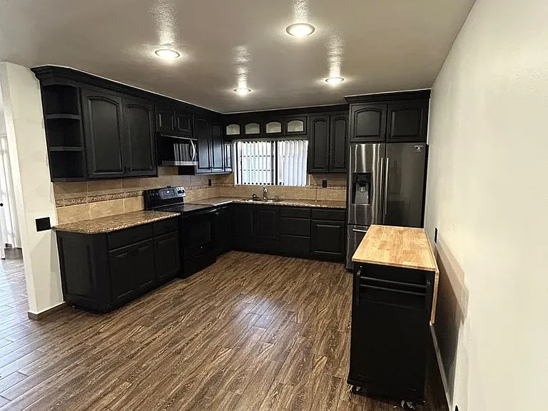 285 Rancho Dr #D — Photo 6