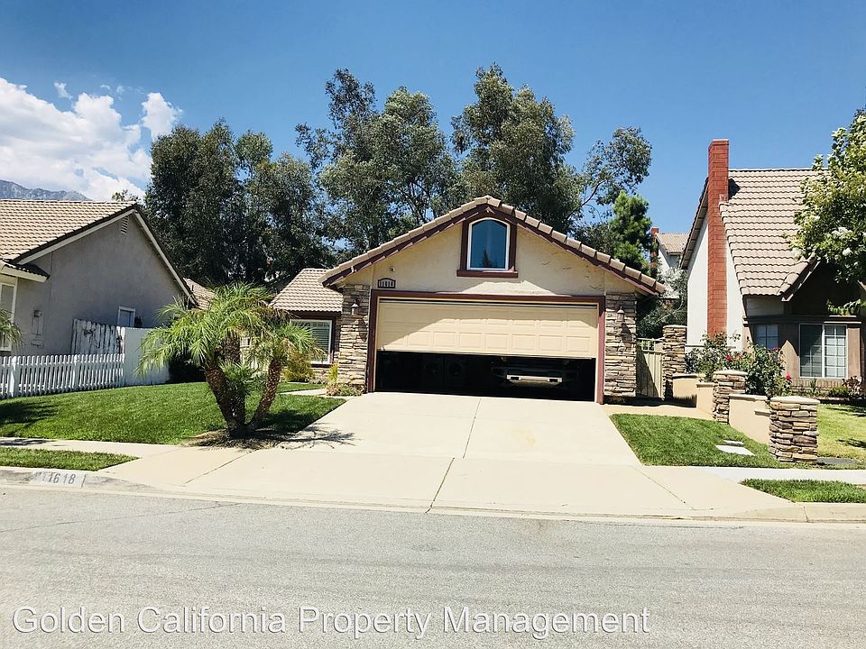 2nd image of 11618 Mount Hood Ct