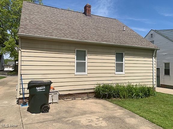 4th image of 12902 Eastwood Blvd