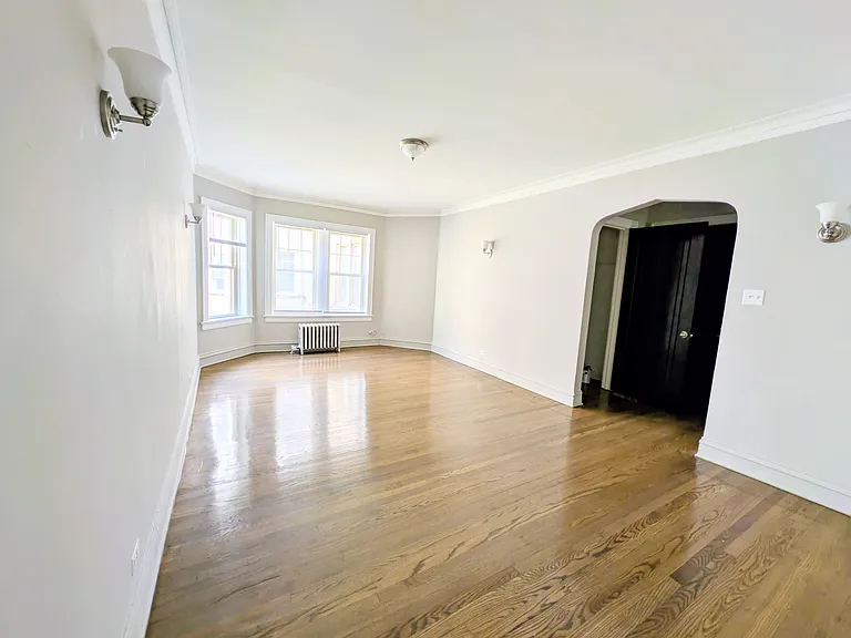 6709 N Greenview Ave #1G — Photo 2