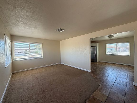 5th image of 760 Stevens Ave