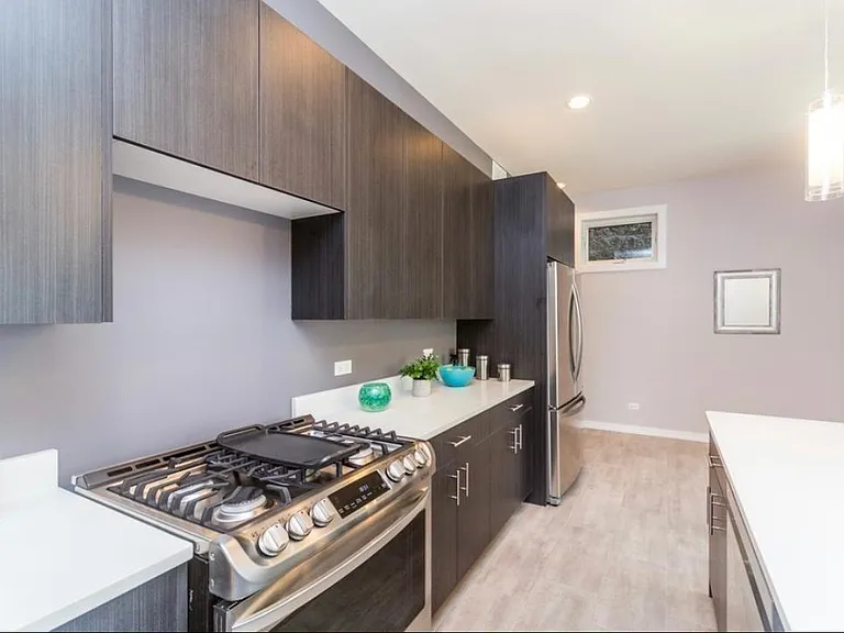 2424 W Fillmore St #1 — Photo 7
