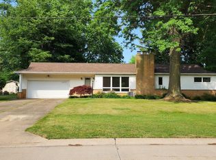 3033 Stanley Rd, Akron, OH 44333