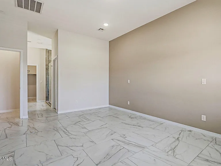 941 Aqueduct Ave — Photo 5