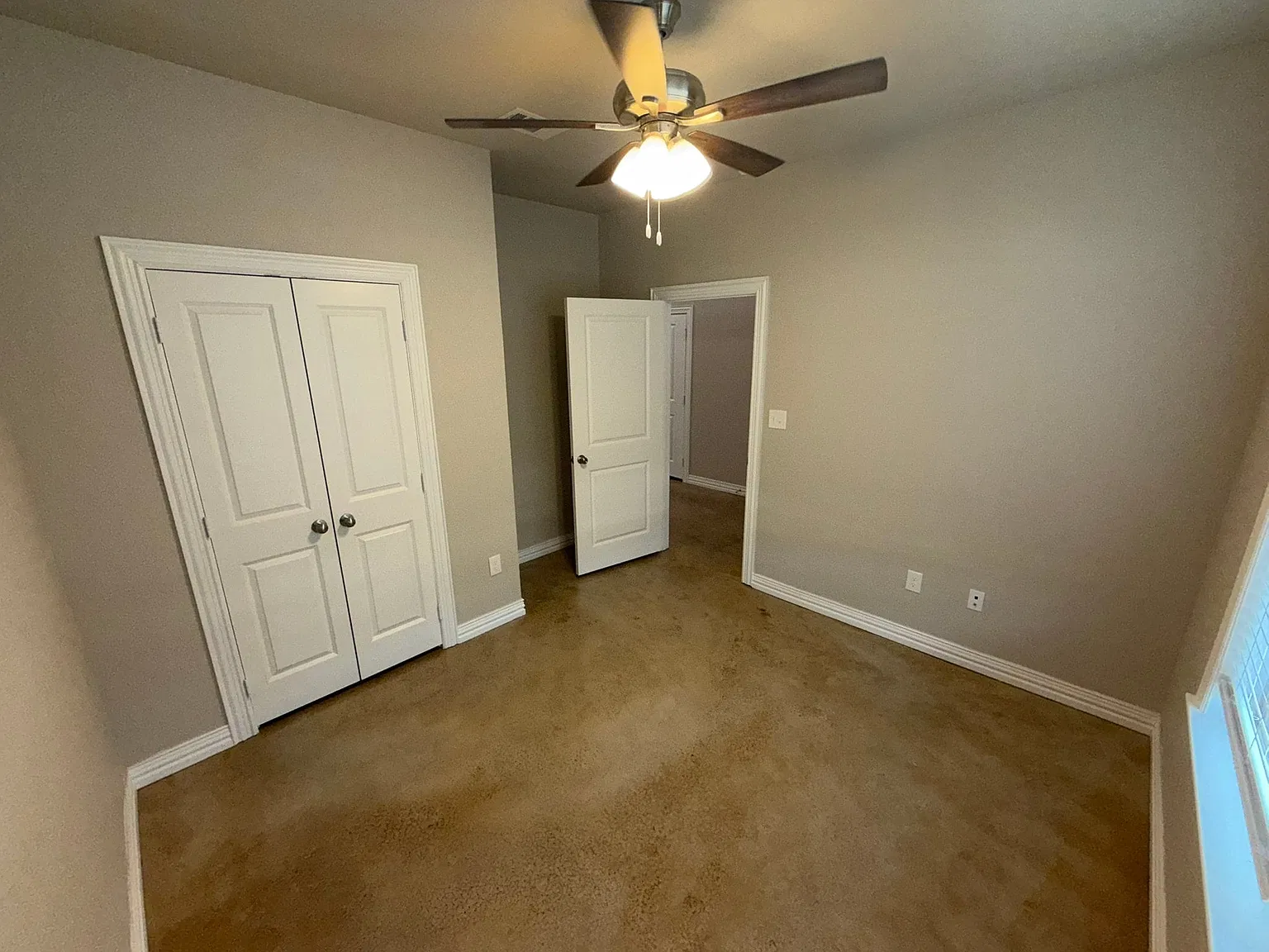 2435 Briar Hollow Drive — Photo 4