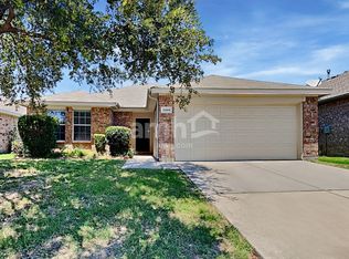 1144 Roping Reins Way, Fort Worth, TX 76115