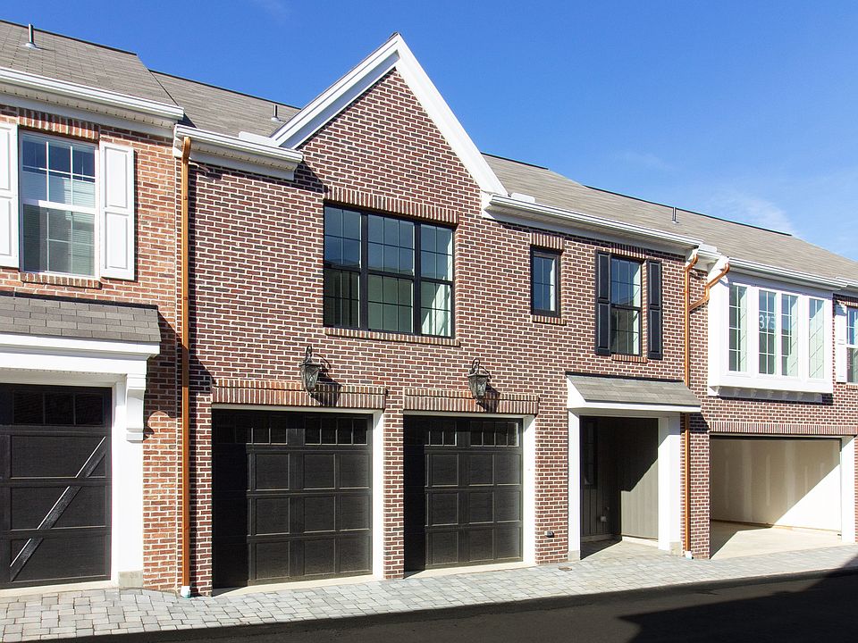 1st image of 3210 Emerson Way