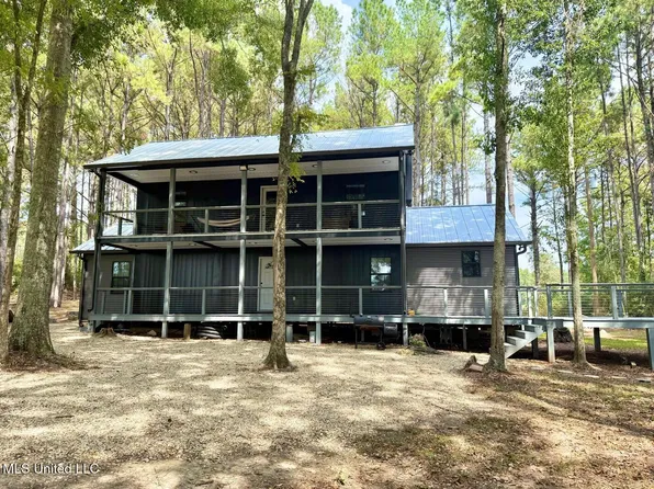 37 Fortenberry Rd, Tylertown, MS 39667