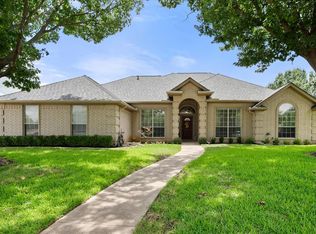 2212 Nugent Dr, Mansfield, TX 76063