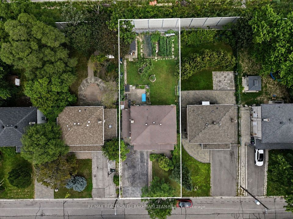 1st image of 180 Woodsworth Rd