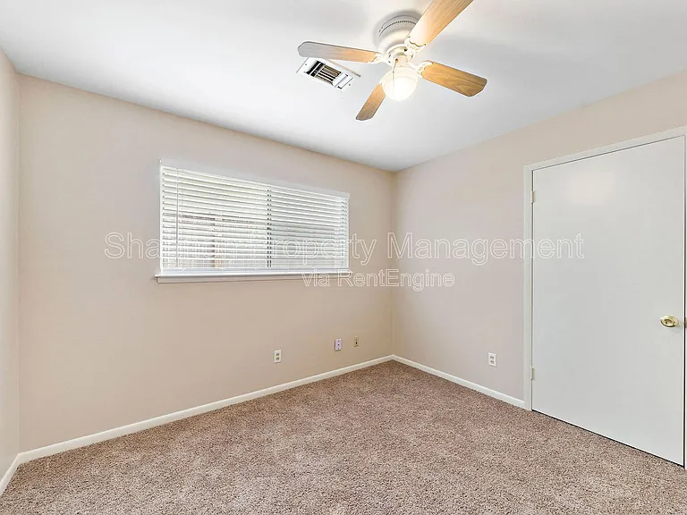 5522 Ariel St — Photo 17