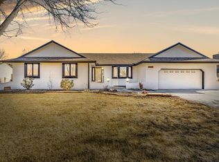 1450 S Look Out Dr, Wichita, KS 67230