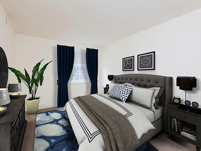 Colonial Village Townhomes — Photo 8