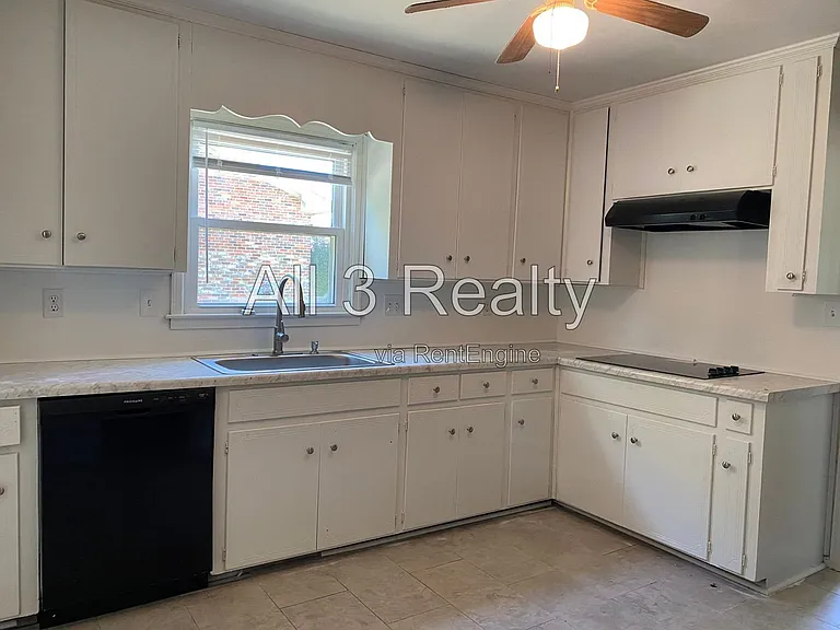 3012 Lansdowne Dr — Photo 12