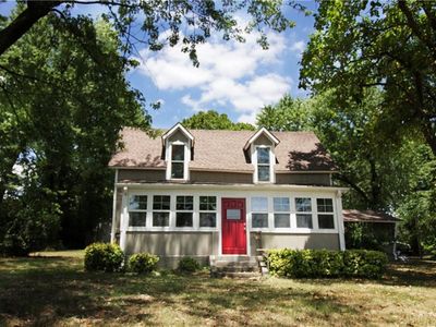 1380 E Main St, Gentry, AR, 72734