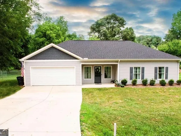 5779 Athens St, Lula, GA 30554