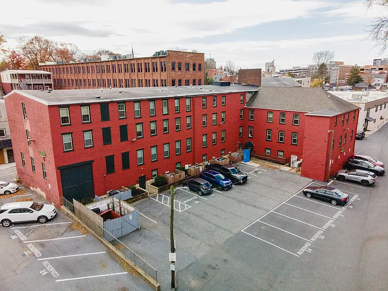 Welcome to Rosenwald Apartments - From Studios to 2 bedrooms Located in Downtown Lancaster! — Photo 4