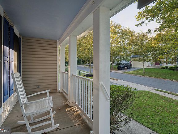 3rd image of 6025 Florey Rd
