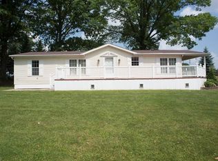 3045 W Easton Rd, Burbank, OH 44214