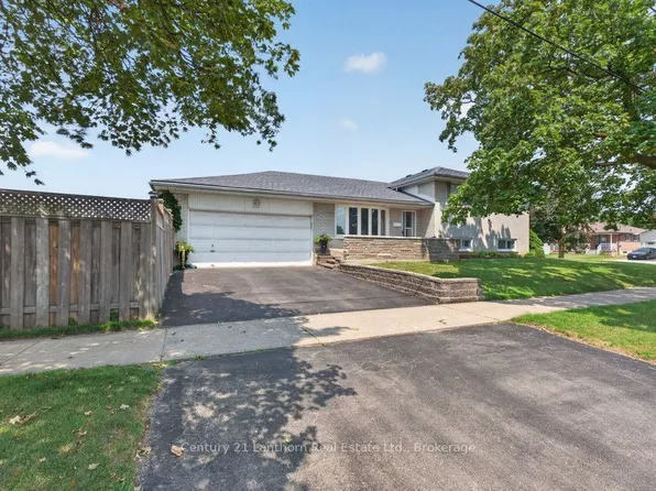 333 Jeffcoat Dr, Toronto, ON M9W 3E4