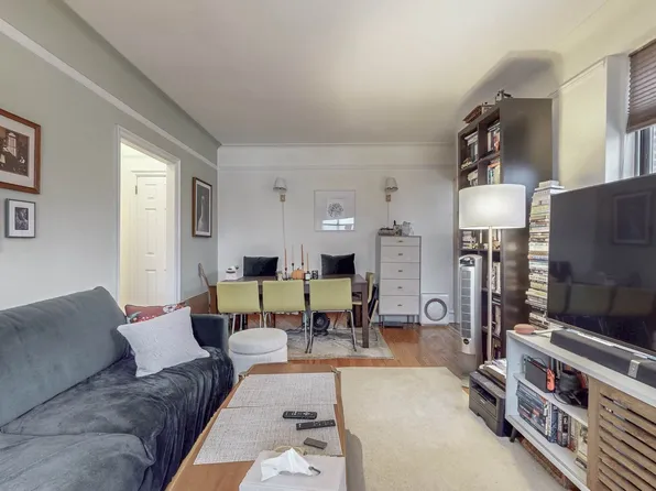 72-34 Austin Street image 10 of 20