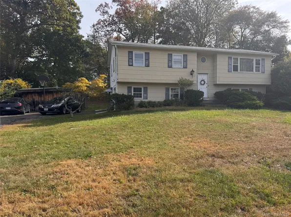 12 Chatham Street, Suffern, NY 10901