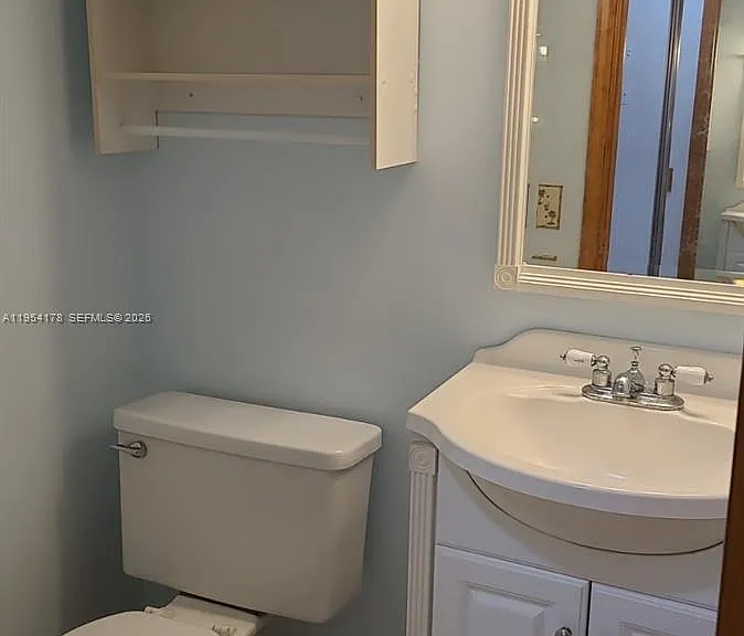 135 Coventry Pl #135-F — Photo 14