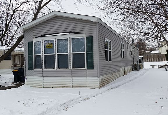 3rd image of 526 Sunny Acres Ln #196