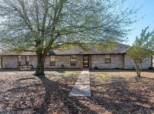 104 County Road 42310, Paris, TX 75462
