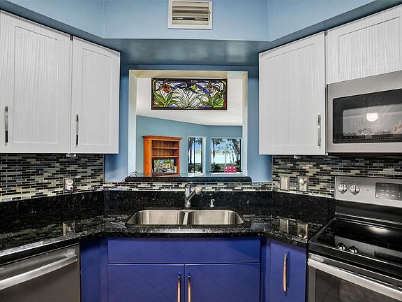 5th image of 2425 NW 33rd Street #1301